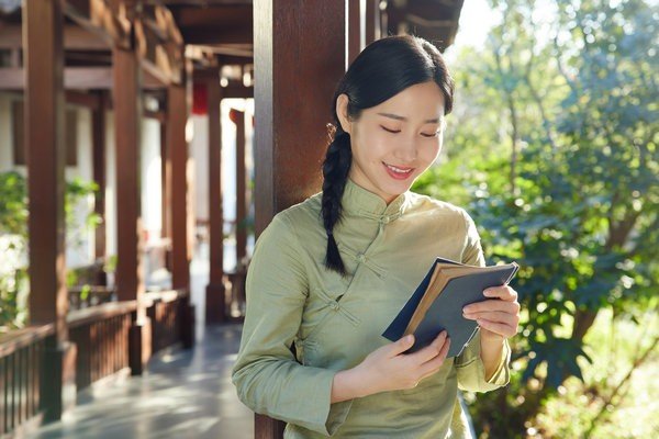 公开信息按发布时间滚动
