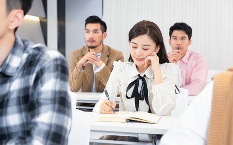 简章：2 篇